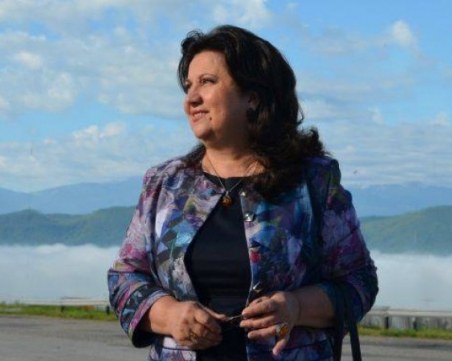 Ректорът на АМТИИ за 