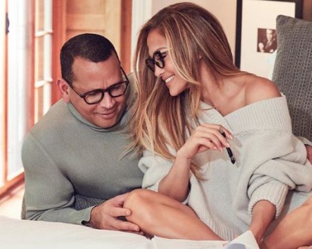 Дженифър Лопес иска Меган Маркъл за шаферка