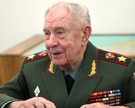 Почина последният маршал на СССР