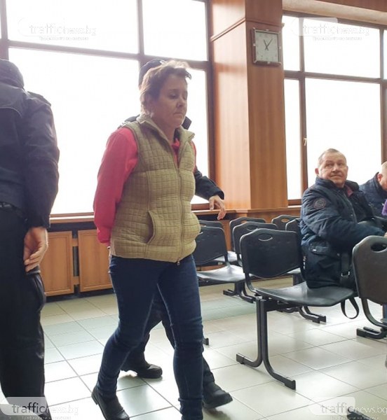 Жената, убила любовника си в Пловдив: Залитна и се дупна в ножа, защитавах се