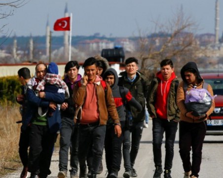 Бежанци: Казаха ни да тръгваме към Гърция, че не може в България