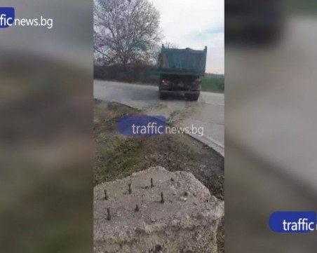 Камиони сипят кал и мръсотия по Околовръстното край Пловдив