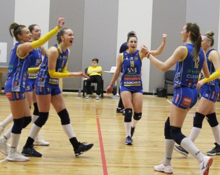 Марица с експресна победа срещу Раковски