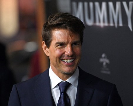 Том Круз е под карантина!