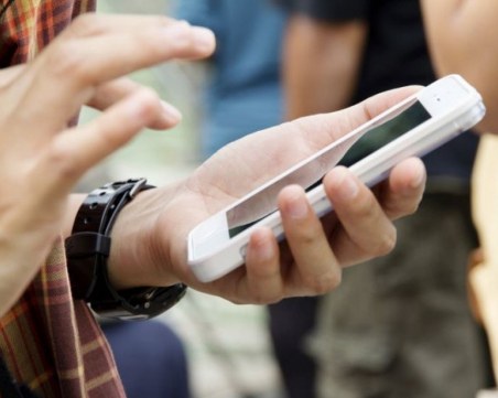 Арестуваха жена, звъннала в полицията 1200 пъти