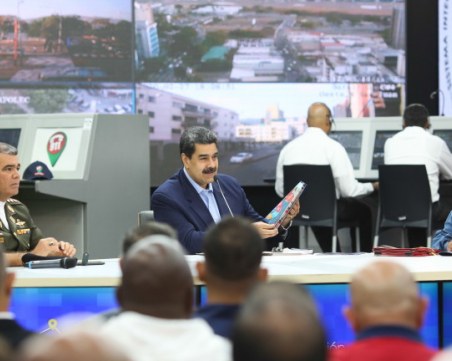 Мадуро призова жените на Венецуела да раждат по 6 деца