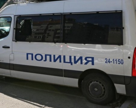 Арестуваха 20-годишен за серийни кражби от вендинг машини и автомивки