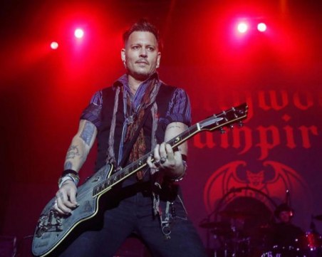 Джони Деп идва в София, плащаме 2700 лв за снимка с него