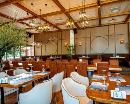 Къде в Пловдив ще сервират изкусително меню за празника на дамите?