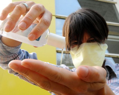 Колко дълго трае ефектът от дезинфектанта за ръце?