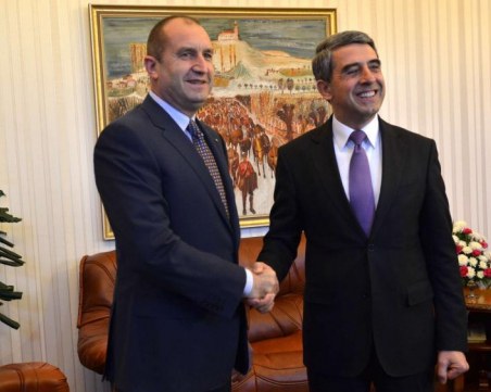 Плевнелиев: Президентът Радев иска да вземе властта