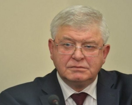 Кирил Ананиев: Пациентите с коронавирус в Плевен са в добро състояние