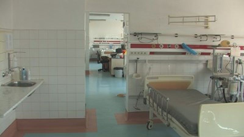 Не достигат предпазни средства за медицинския персонал в Стара Загора