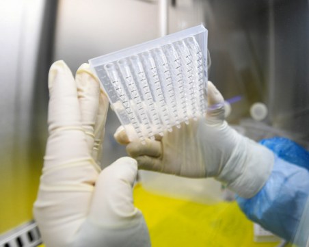 Трима със съмнение за коронавирус в Хасково