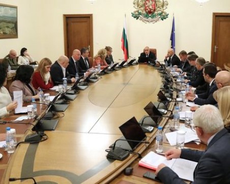 МС решава дали да засили граничния контрол на извънредното заседание