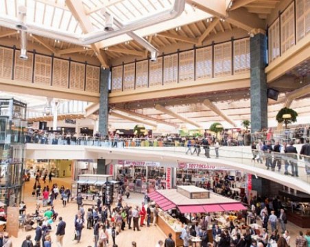 Няма време за половинчати мерки! Само тоталната карантина може да спре заразата