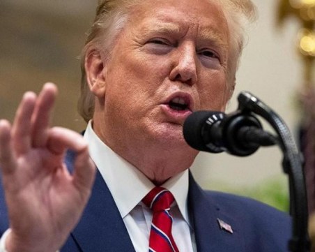 Тръмп няма да се тества за COVID-19, въпреки че е бил в контакт с болен