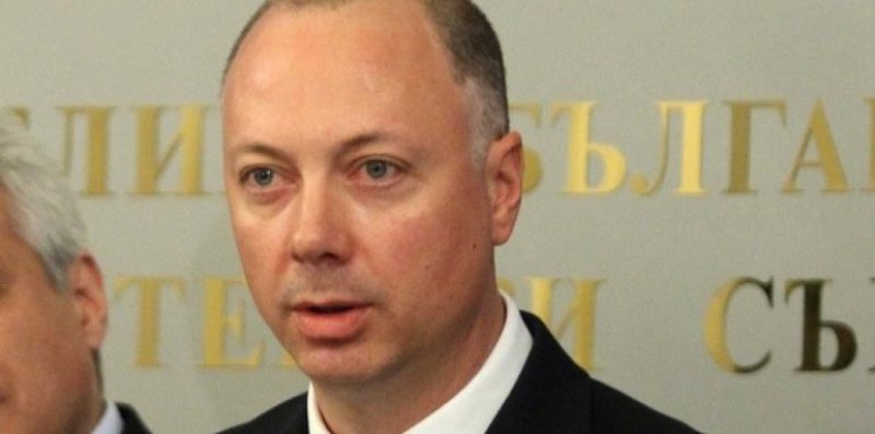 Транспортният министър каза дали ще се затварят границите
