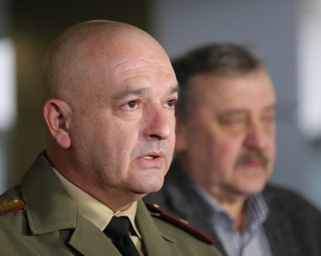 Ген. д-р Мутафчийски: Задава се епидемия с невиждана ярост! Осъзнайте се!