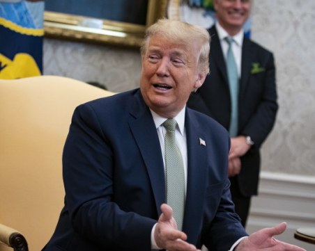 Тръмп се подложи на тест за коронавирус