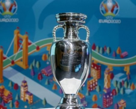 Евро 2020 може да се проведе през декември