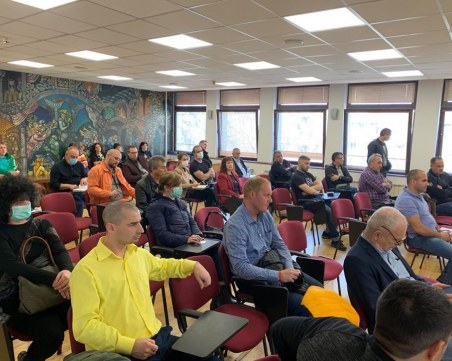 Ето какви са ограниченията във всички хранителни магазини в Пловдив и областта