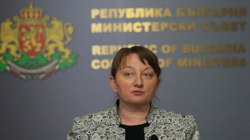 Какви мерки предвижда държавата за здравната система и безработните