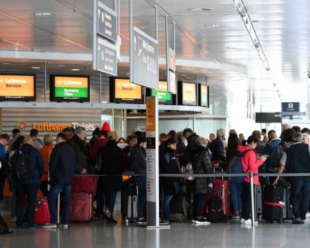 Българи са блокирани в Мароко, не могат да се приберат у нас