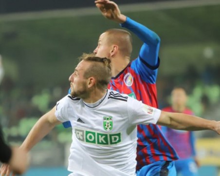 Бивш играч на Ботев: В Чехия паника няма, но трафикът спря