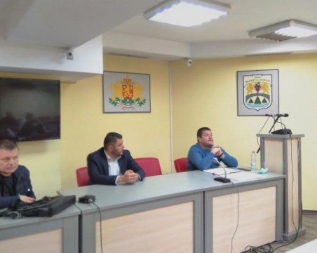 Правят регистър на лицата, завърнали се от чужбина в община 