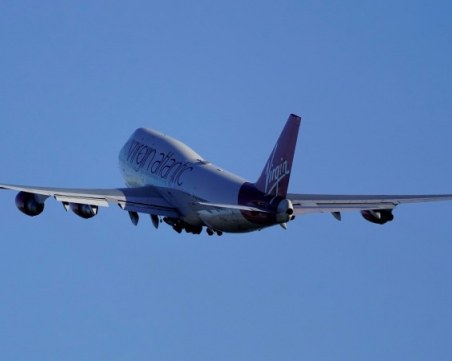 Авиокомпании започнаха да съкращават персонал