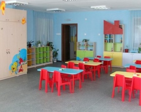 Раздават годната храна от детските градини и яслите в община 