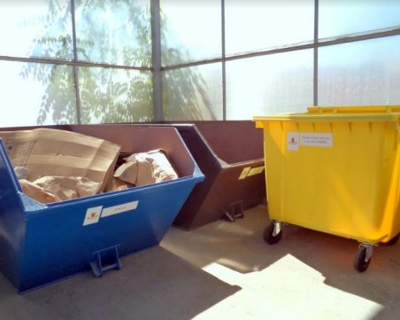 Съкращават работното време на площадката за непотребни вещи на пловдивчани