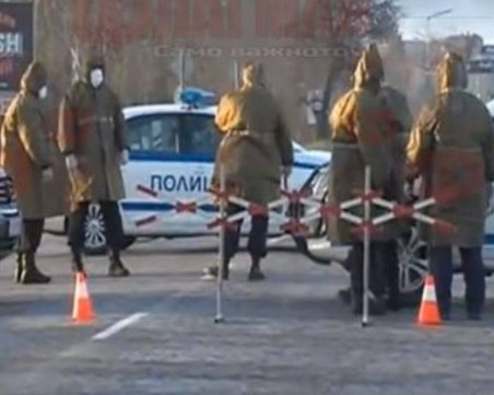 Тапа от автомобили блокира изхода на Банско