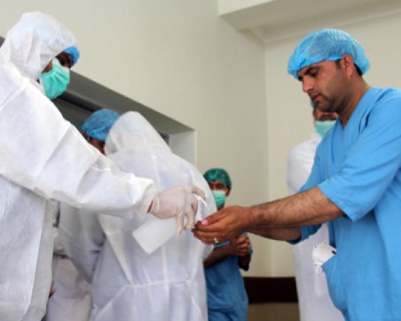 Ако не се пробие карантината - до 3 месеца ще се справим със заразата