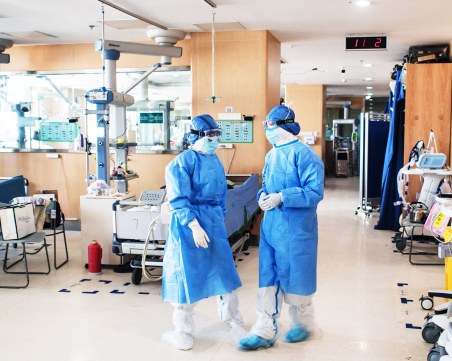 Четирима българи са в болница с COVID-19 в Италия, единият - в тежко състояние