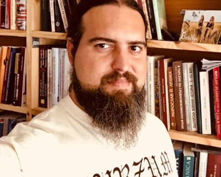 Пловдивски музикант е единият от двамата заразени с коронавирус в Пловдив