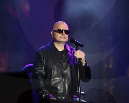 Слави Трифонов дарява 100 хиляди лева за Александровска болница