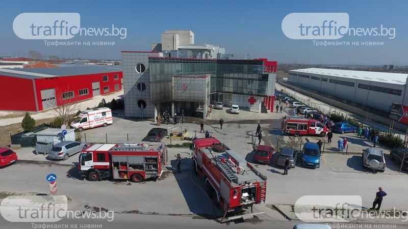 Пожарът в  пловдивската болница тръгнал от гаражите, пламнали столове