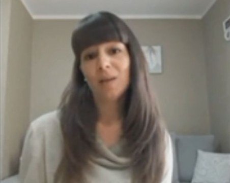 Българка в Бергамо: Палим свещи по терасите и казваме молитви