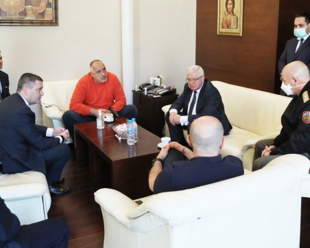 Борисов: Опитваме се да внесем 