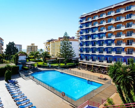 Испания затваря всички хотели в страната