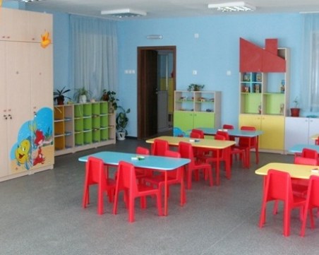 Предлагат временно да отпаднат таксите за детските ясли и градини в Пловдив