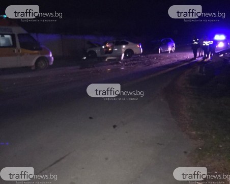 Тежка катастрофа край Пловдив, пътят е затворен