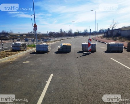 Най-накрая! Пускат движението по новия булевард 