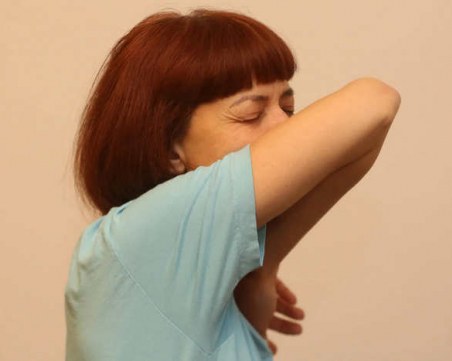 Какво да правим, ако някой вкъщи се зарази с COVID-19?