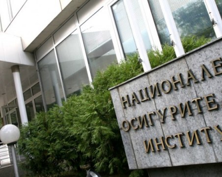 НОИ ще преизчисли служебно пенсиите на около 258 хиляди работещи пенсионери