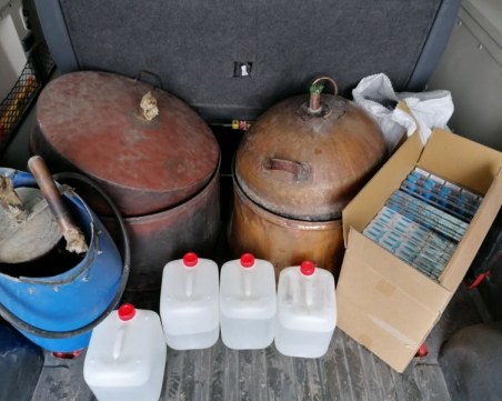 Арести в Панагюрище заради контрабандна стока