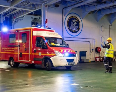 Франция пуска първия високоскоростен влак за пациенти с COVID-19