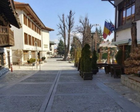 Хората в Банско очакват падане на карантината след 29 март